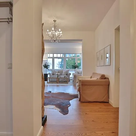 Strandallee 164 Strandallee 164 3