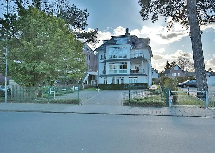 Strandallee 164 Strandallee 164 3 *